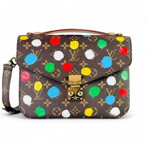 LOUIS VUITTON x Yayoi Kusama Pochette Métis​ Pochette Monogram Dots Multicolor